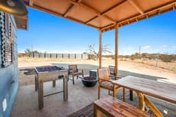 2 Homes, Hot Tub, Firepit, BBQ, Games