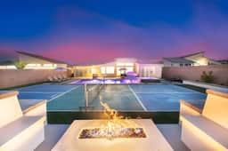 Pickleball, Pool, Spa, Casita, Firepit, Gameroom