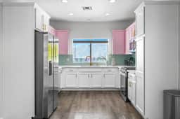 PinkBlissHouz: Pool, Spa, Firepit, Themed Rooms
