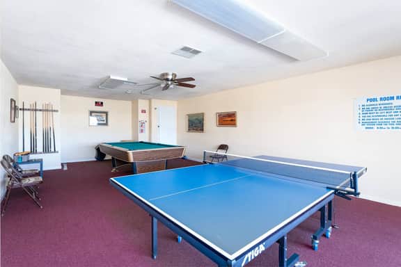 Palm Springs Condo | Pools | Hot tub | Parking