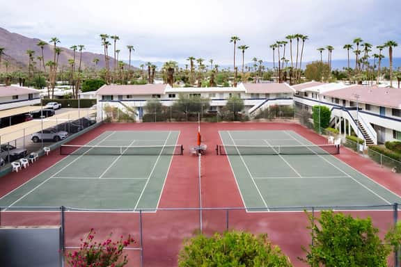 Palm Springs Condo | Pools | Hot tub | Parking