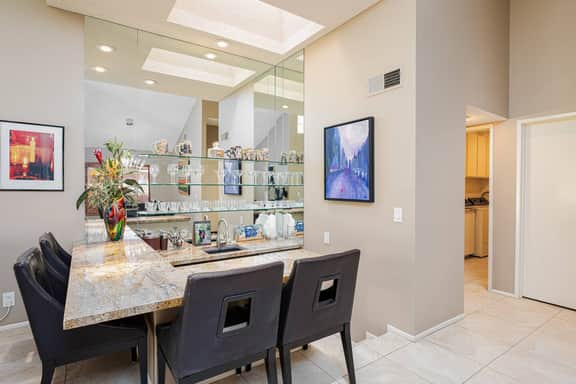 Scenic Condo with Lake, Golf & Mountain Views by MariamsBnb