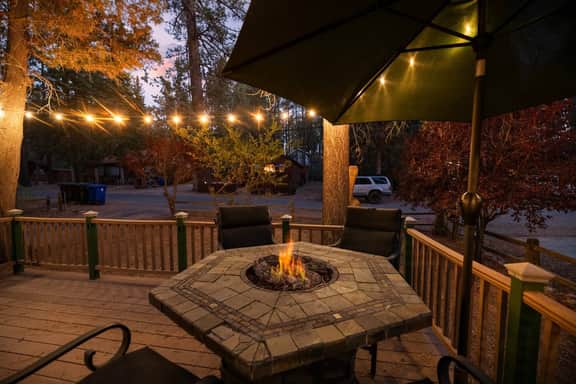Rustic Mountain Cabin | Spa, Firepit, Playroom