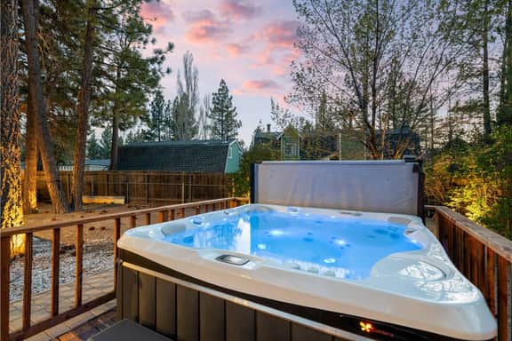 Mountain Escape | Hot Tub, BBQ & Forest Views
