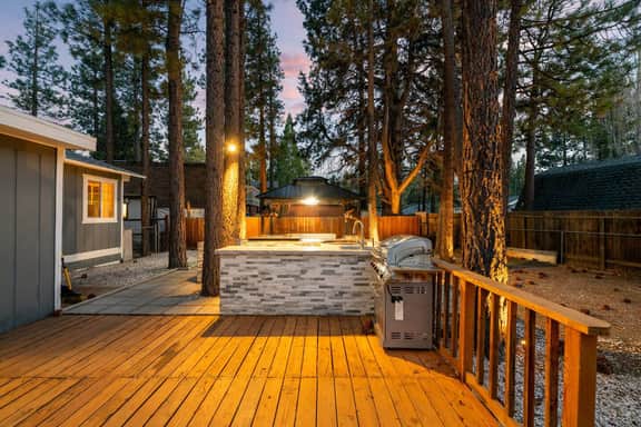 Mountain Escape | Hot Tub, BBQ & Forest Views