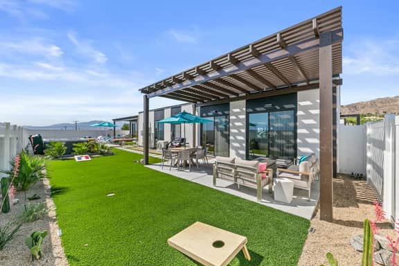 Desert Skies Modernist Villa w/ Pool, Spa & Casita